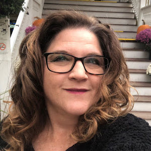 Meet your Posher, Karen